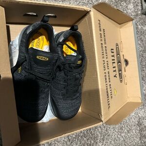 Keen Black Lace Up Boots with Durable Design composite toe